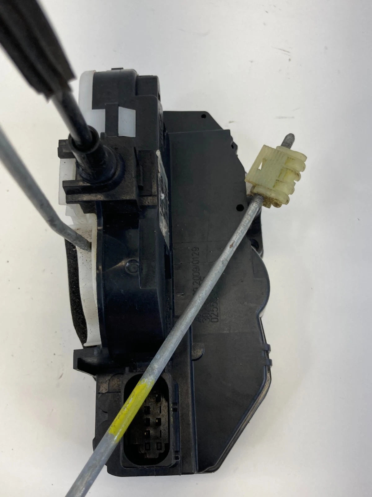10-17 GMC TERRAIN FRONT RIGHT PASSENGER SIDE DOOR LOCK LATCH ACTUATOR 13503802