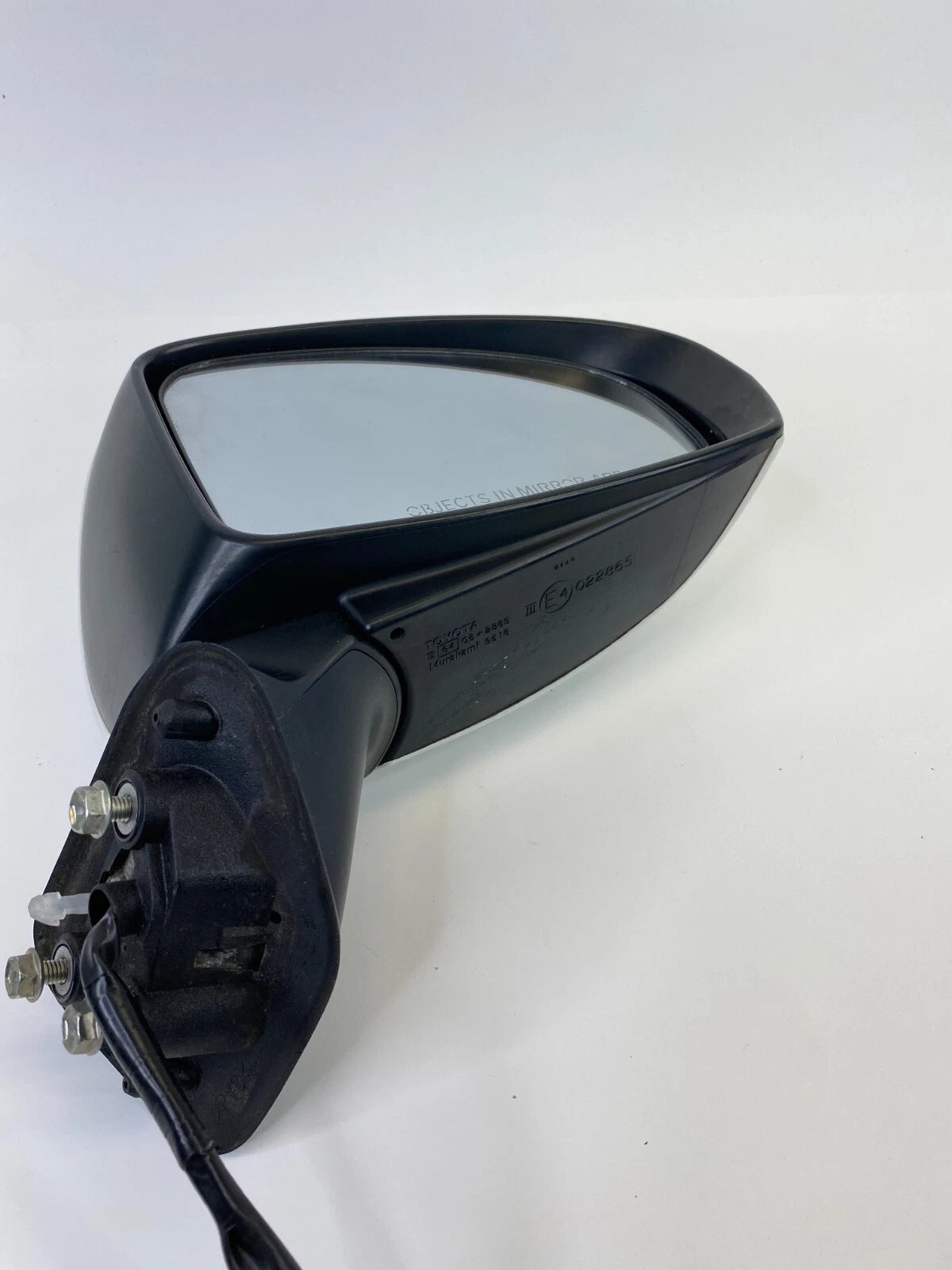 10-15 TOYOTA PRIUS FRONT RIGHT PASSENGER SIDE DOOR POWER MIRROR E4-022865 OEM