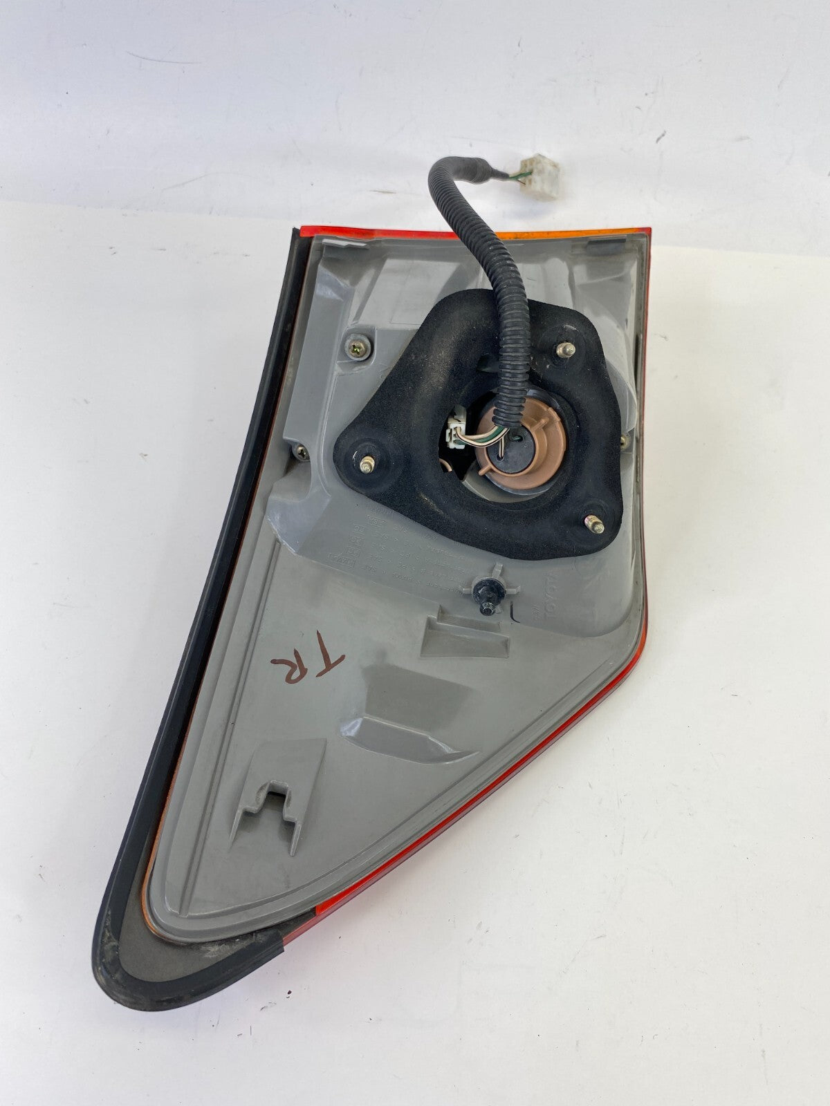 2006 06 Lexus IS250 Sedan Right Side Outer Taillight Tail Light Tail Lamp OEM