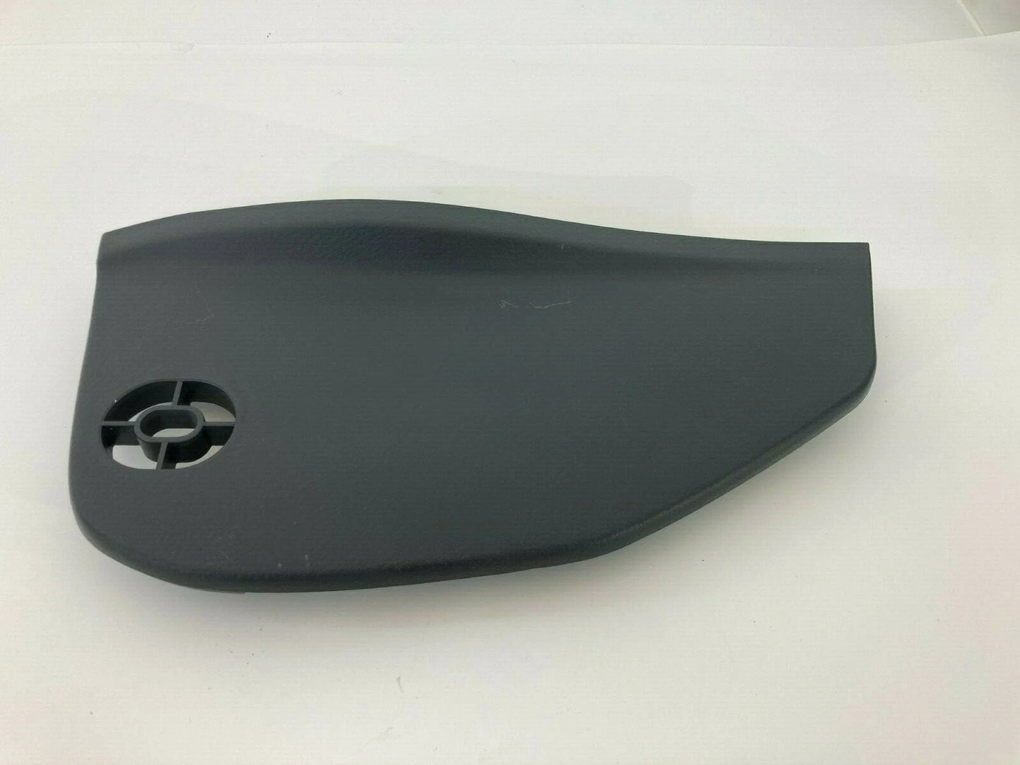 2003-2009 KIA SORENTO FRONT RIGHT SIDE DASH END CAP TRIM COVER OEM 847303E900