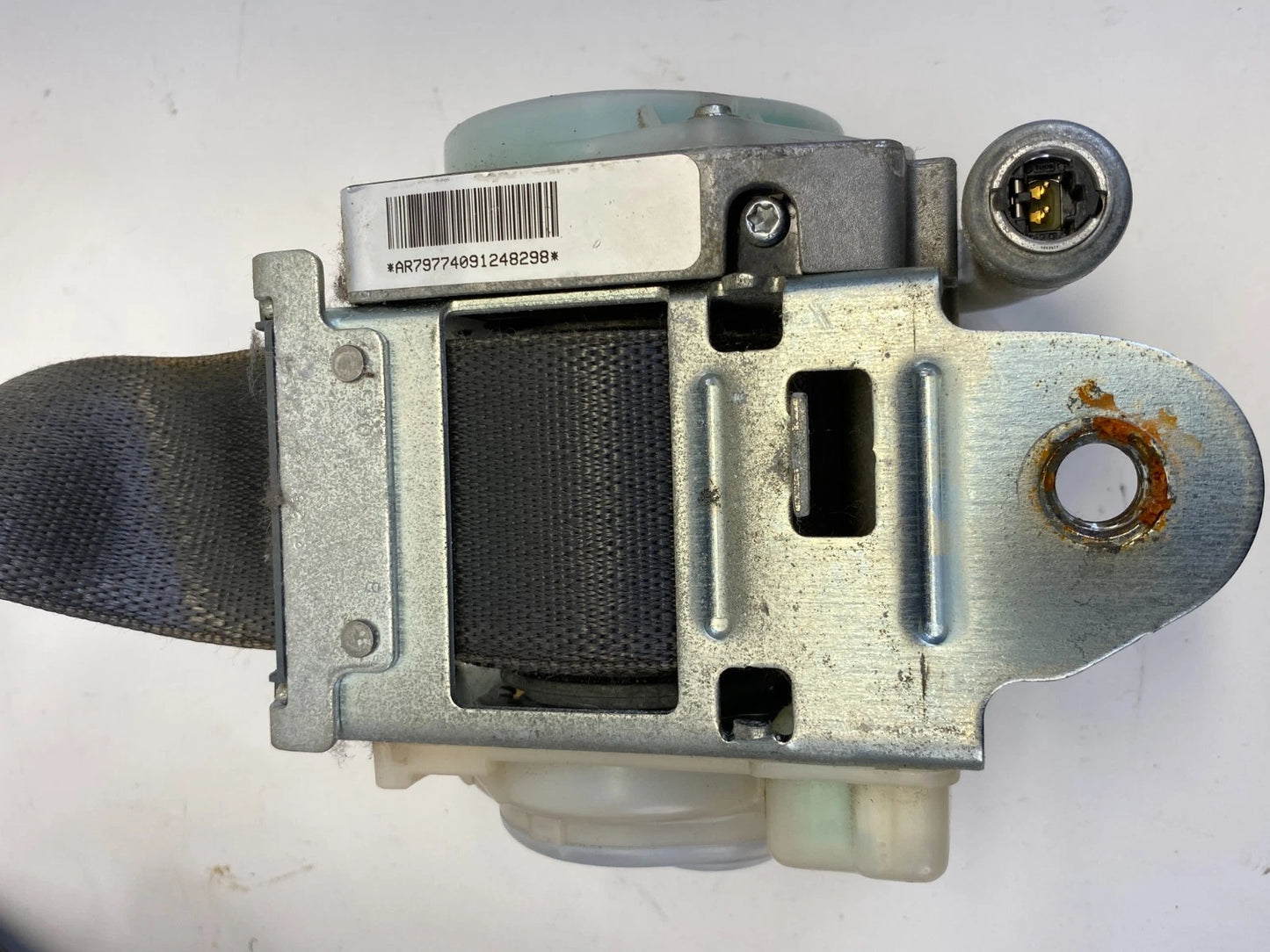 2006-2011 CHEVROLET HHR PASSENGER FRONT RIGHT SEAT BELT RETRACTOR OEM 25787977