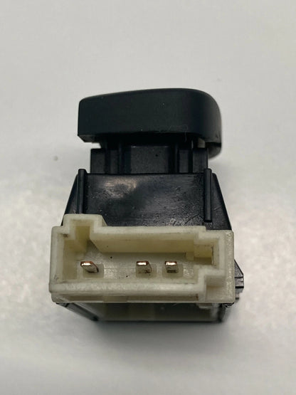 2003-2011 SAAB 9-3 FRONT RIGHT PASSENGER SIDE DOOR LOCK SWITCH BUTTON 12791171