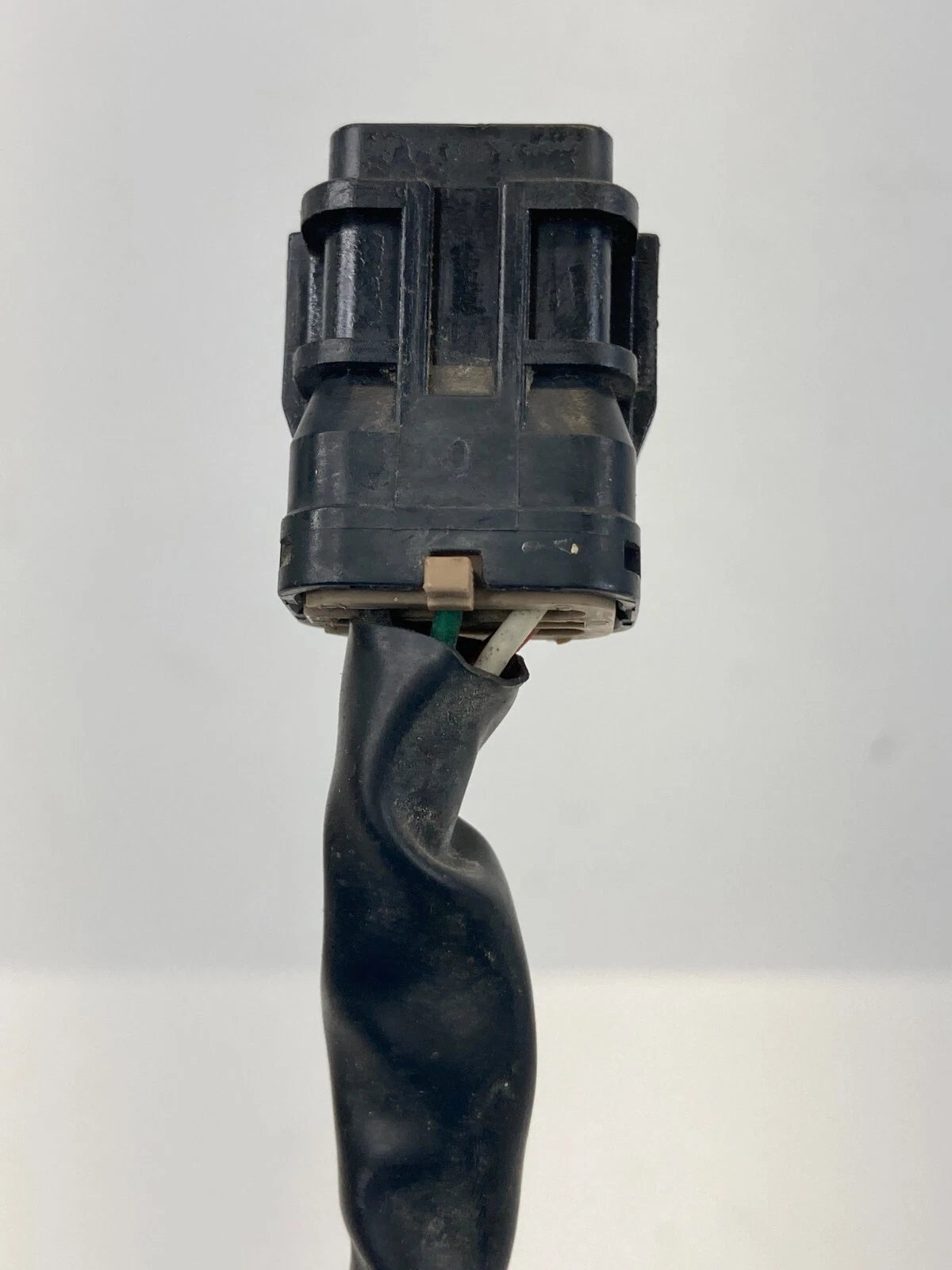 2005-2008 KIA SPORTAGE REAR RIGHT SIDE TAILLIGHT LAMP HARNESS WIRE 91734-H1000