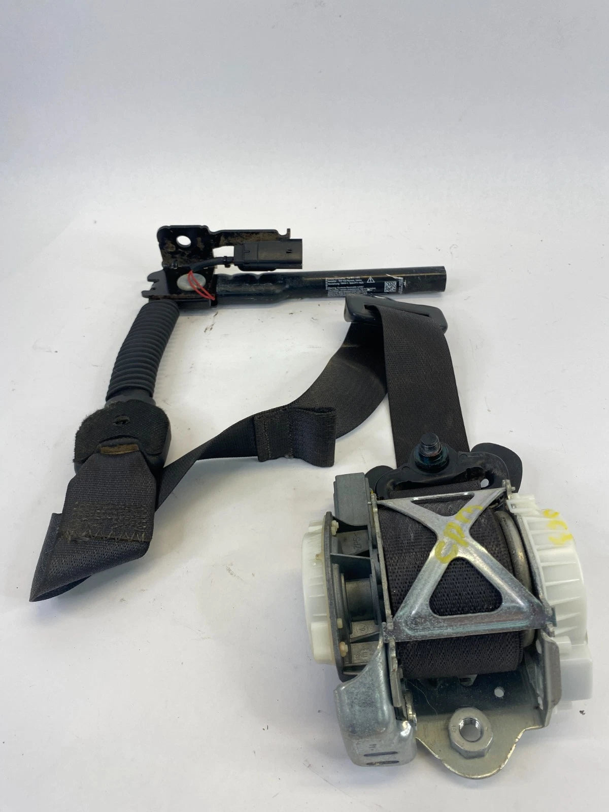 2013-2015 FORD EXPLORER FRONT LEFT SIDE SEAT BELT RETRACTOR DB53-78612D35AD OEM