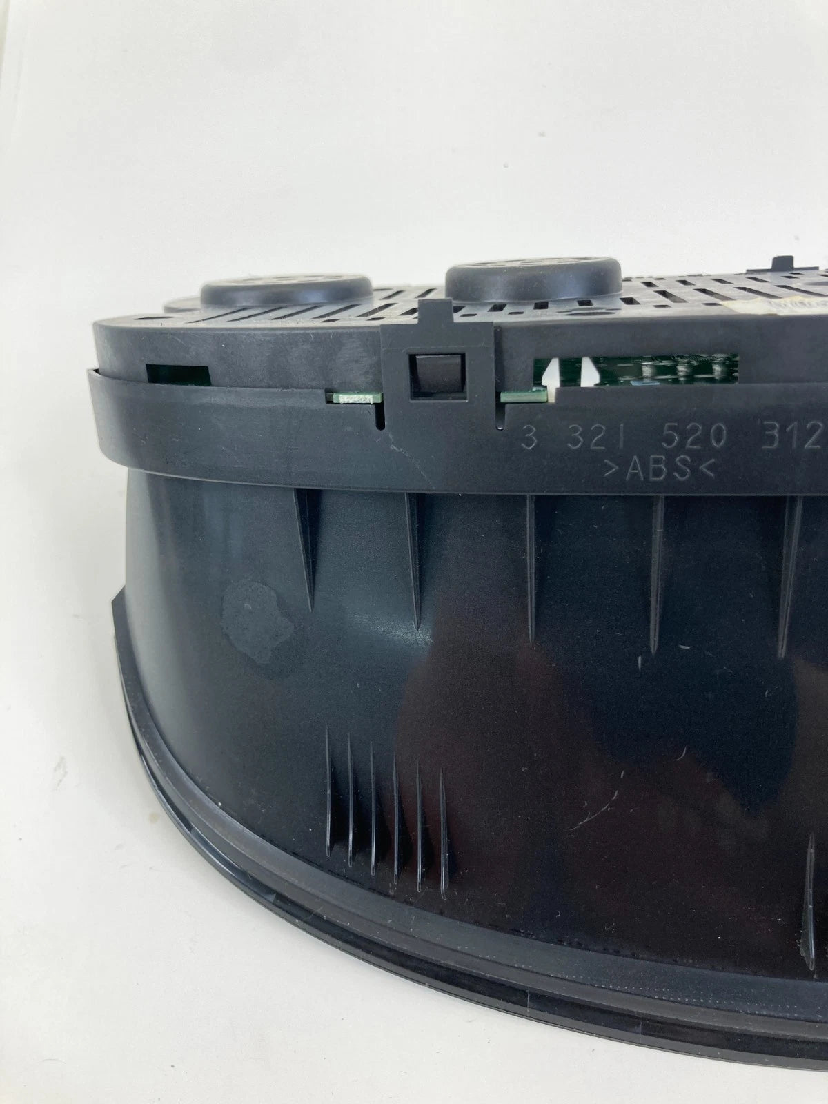 2003 2004 CADILLAC CTS DASH INSTRUMENT CLUSTER SPEEDOMETER GAUGES 206.238 MILES