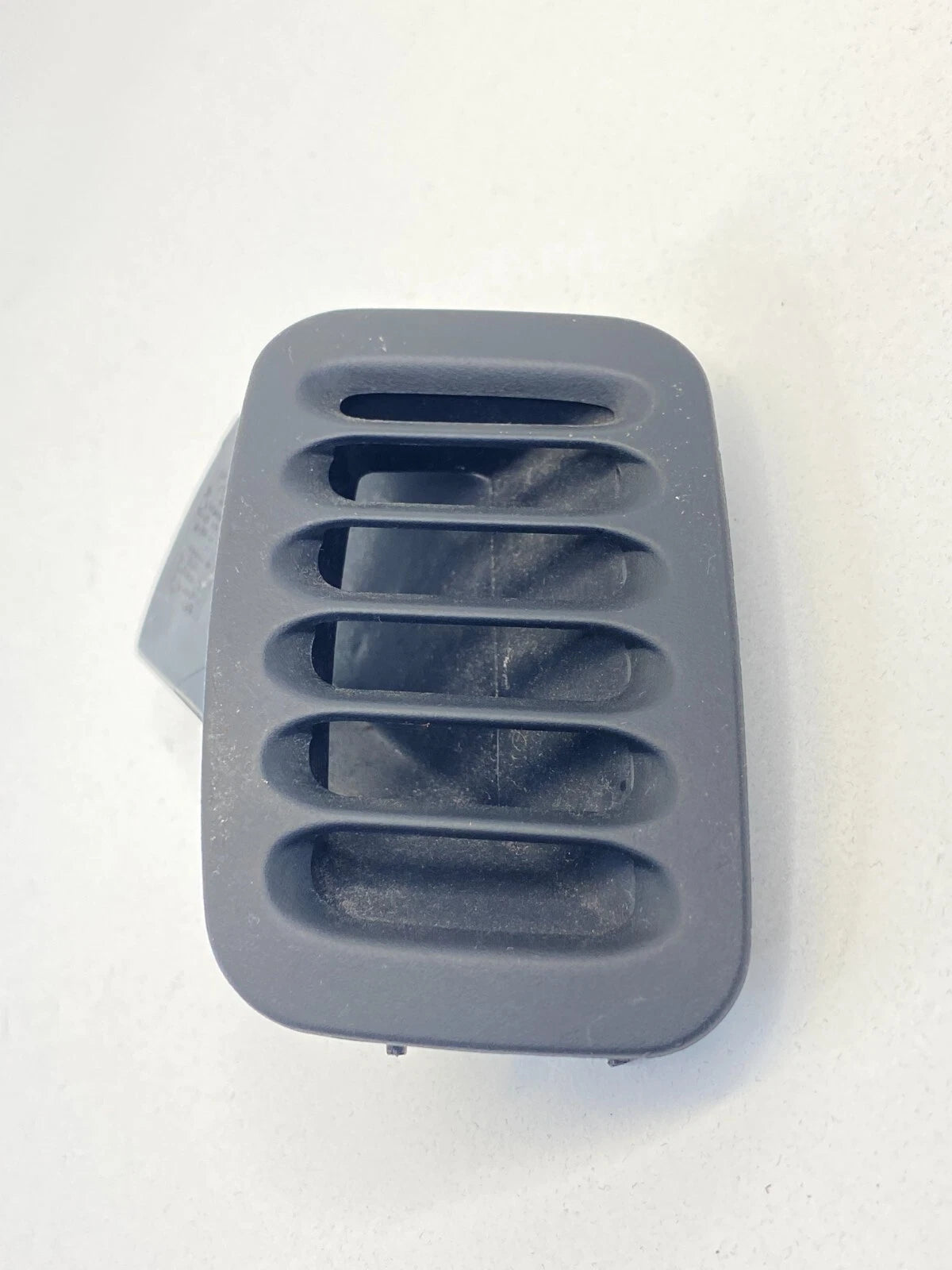 04-09 SAAB 9-5 DASH UPPER RIGHT SIDE AC AIR VENT GRILLE DEFROSTER 4633418