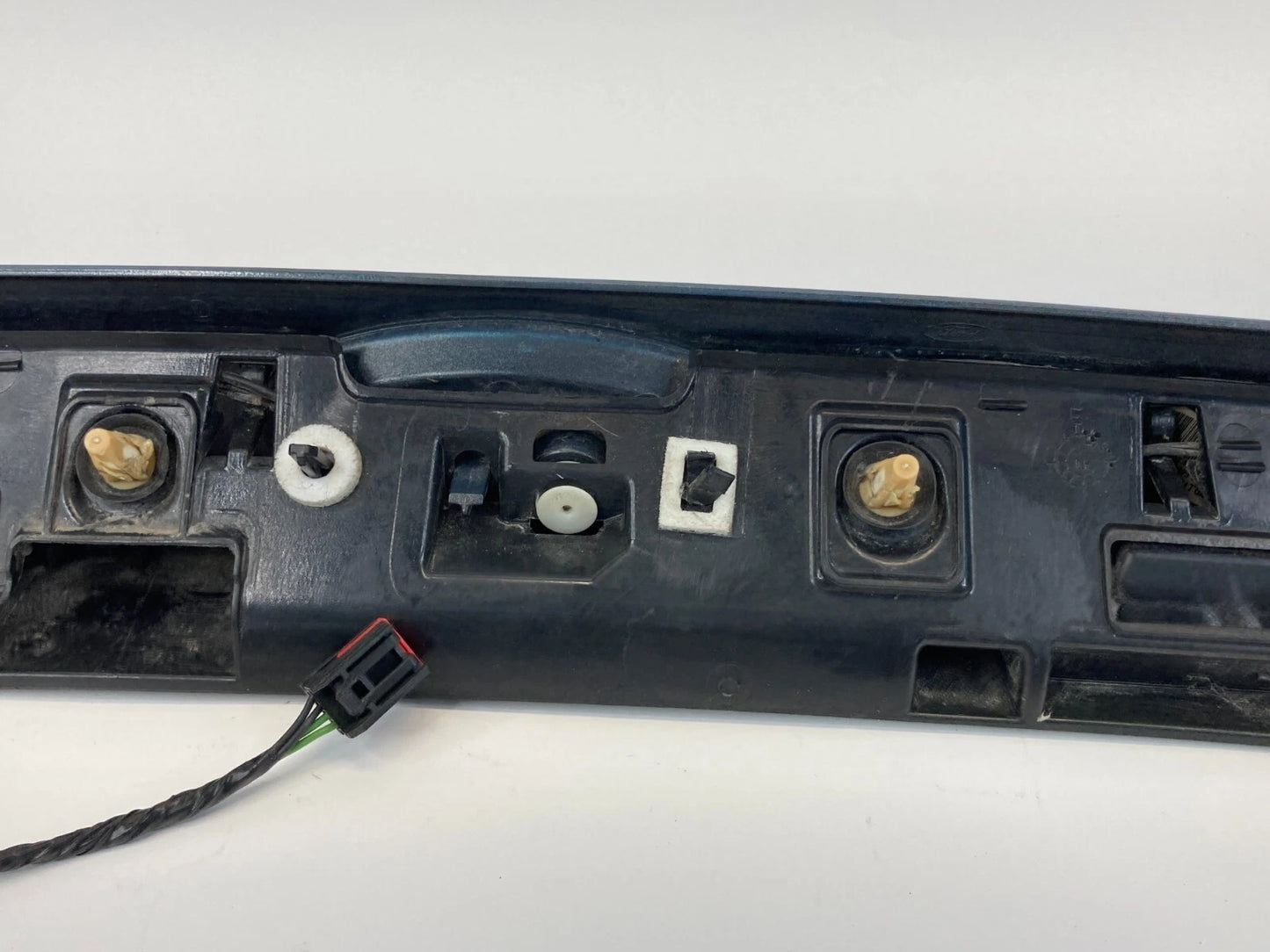 14-19 FORD FIESTA SEDAN TRUNK LID MOLDING PANEL GARNISH W/ EMBLEM D2BB-F43400-AA