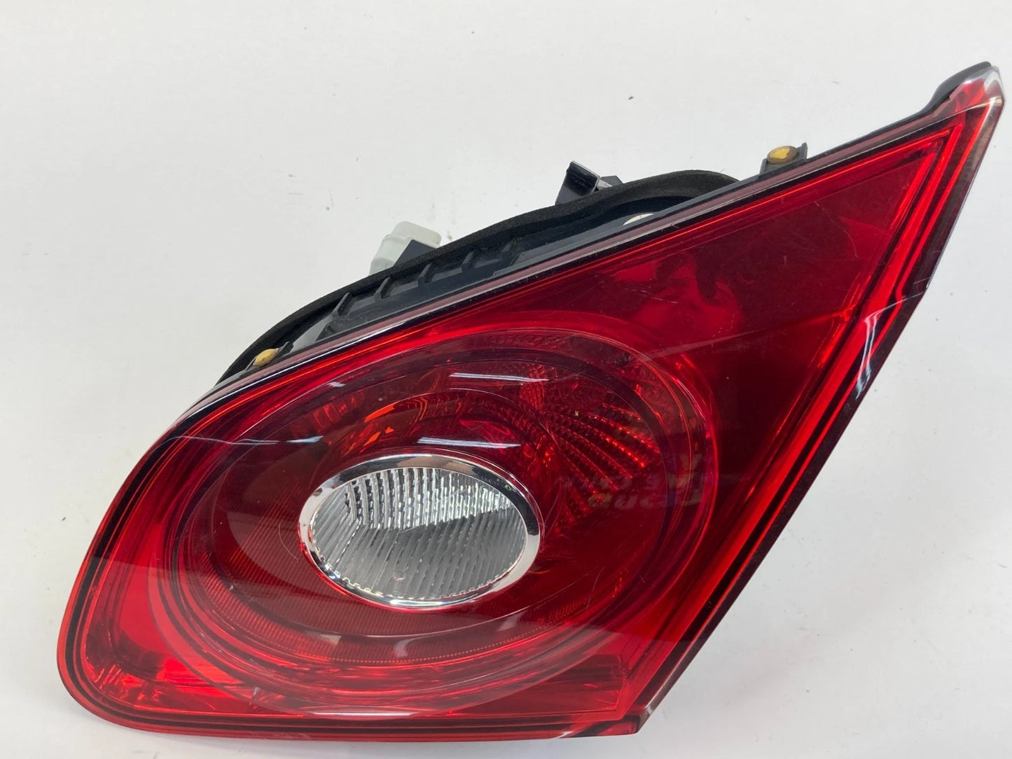2009-2012 VW VOLKSWAGEN CC REAR RIGHT INNER TRUNK LID TAIL LIGHT LAMP OEM