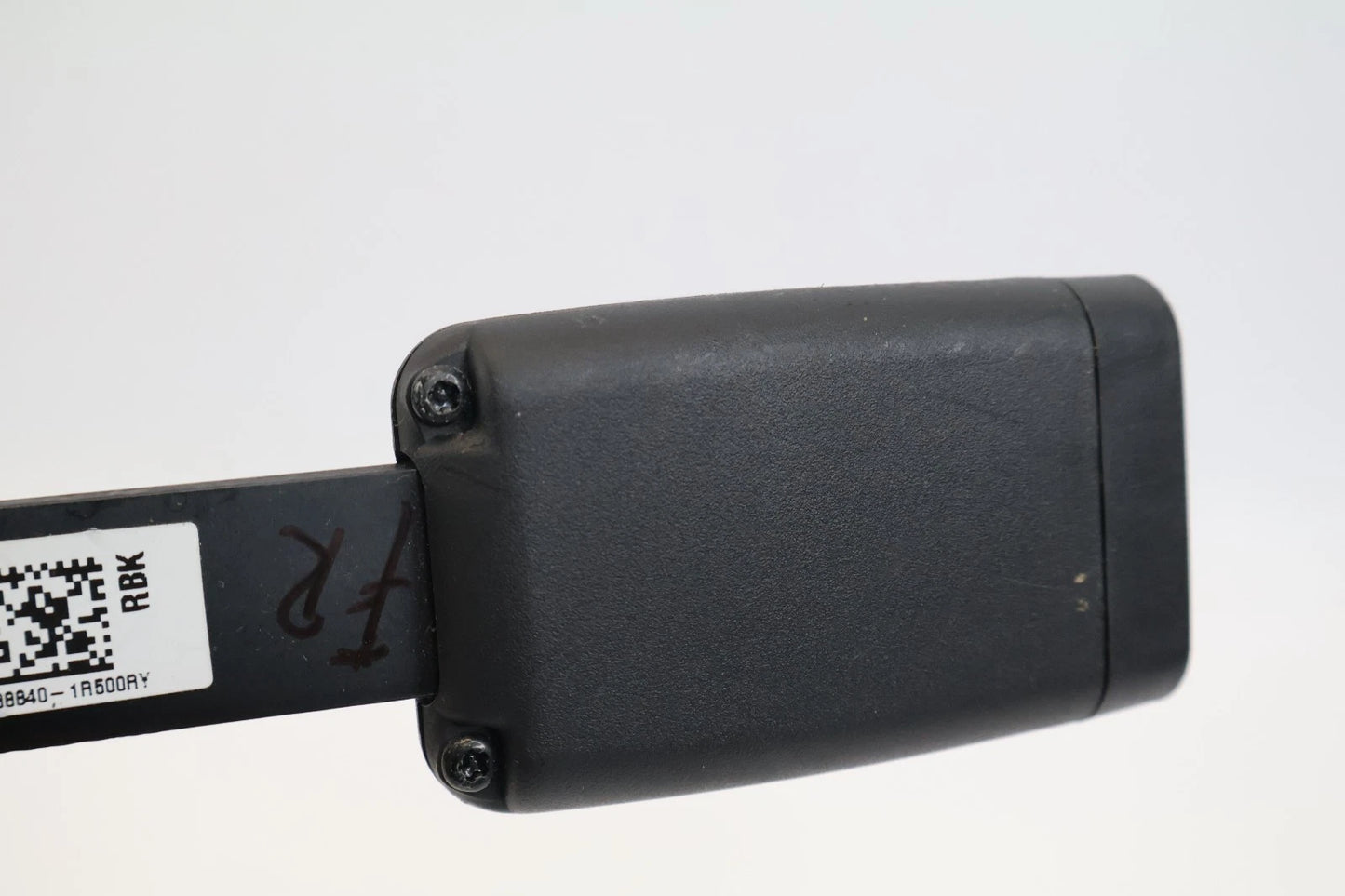 2012-2017 HYUNDAI ACCENT SEDAN FRONT RIGHT PASSENGER SIDE SEAT BELT BUCKLE