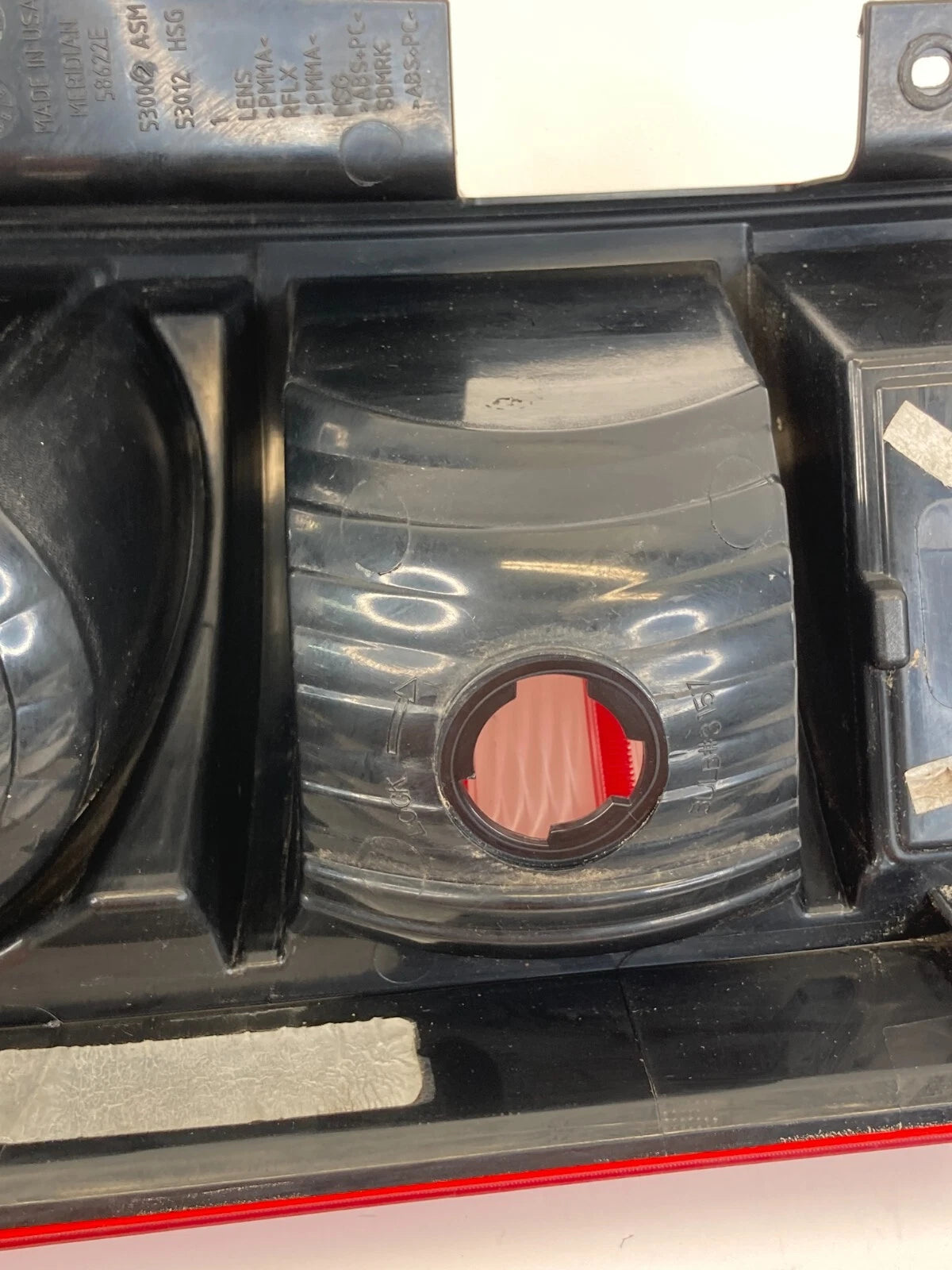 2008-2010 CHRYSLER TOWN & COUNTRY REAR RIGHT TAIL LIGHT TAILLIGHT 05113200AB OEM