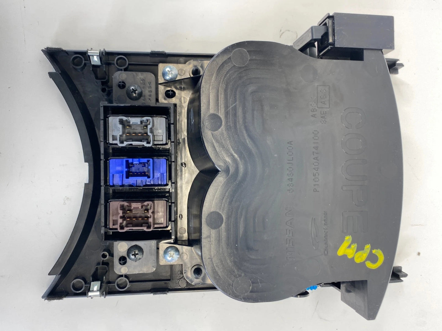 2008 2009 INFINITI G35 SEDAN CENTER CONSOLE CUP HOLDER ASSEMBLY OEM 68430JL00A