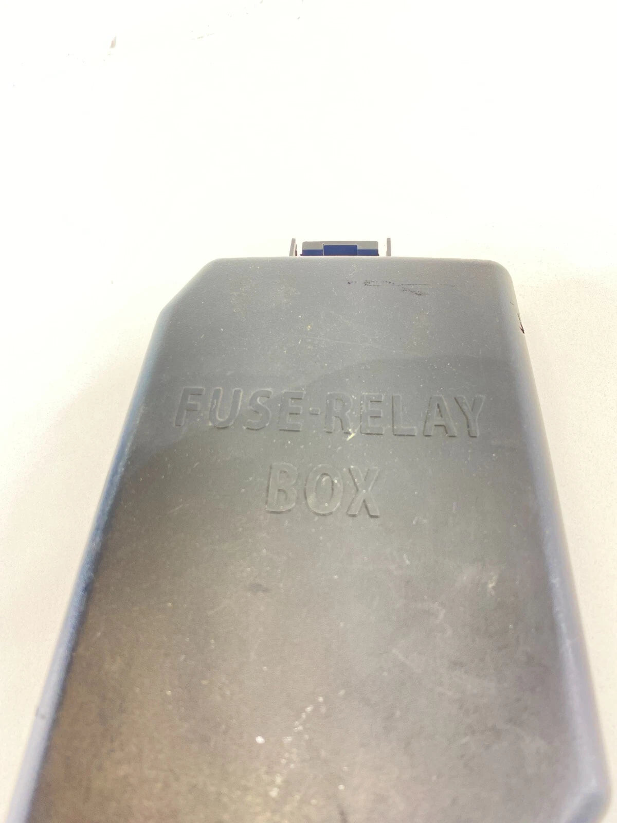 2006-2011 HYUNDAI ACCENT SEDAN ENGINE FUSE RELAY BOX LID COVER 91940-1E101 OEM