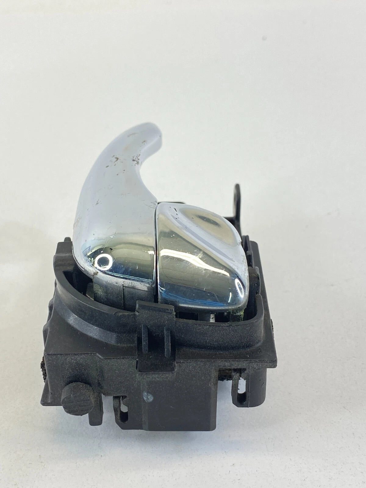 2000 2001 NISSAN MAXIMA FRONT RIGHT PASSENGER SIDE INTERIOR DOOR HANDLE OEM