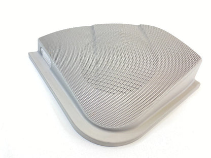 03-06 MERCEDES-BENZ E 500 REAR LEFT SIDE DOOR SPEAKER GRILLE COVER 2117370588
