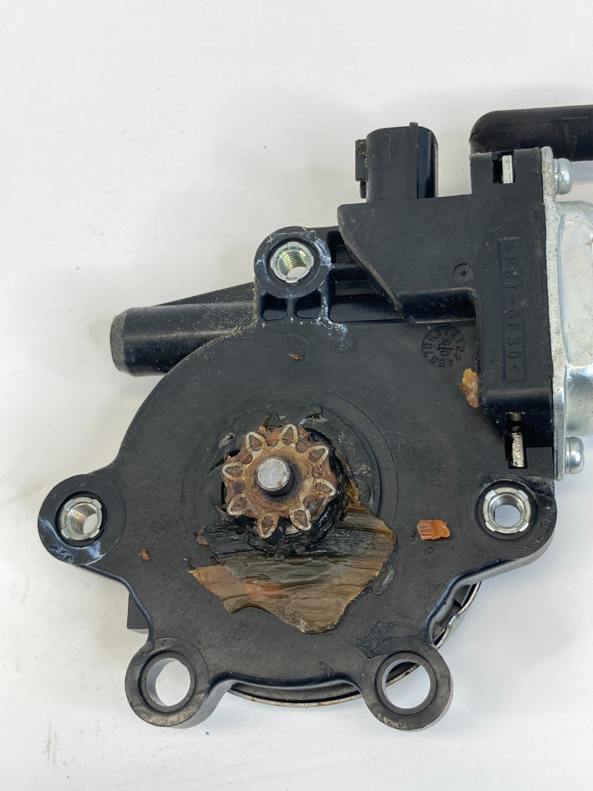 2004-2012 Chevrolet Colorado CREW CAB Front Right Door Window Motor CM091970 OEM