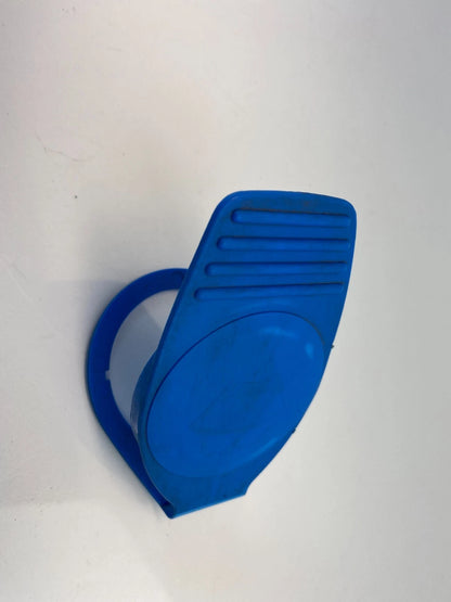 1998-2010 VOLKSWAGEN PASSAT WINDSHIELD WASHER RESERVOIR TANK CAP LID 8D0955455