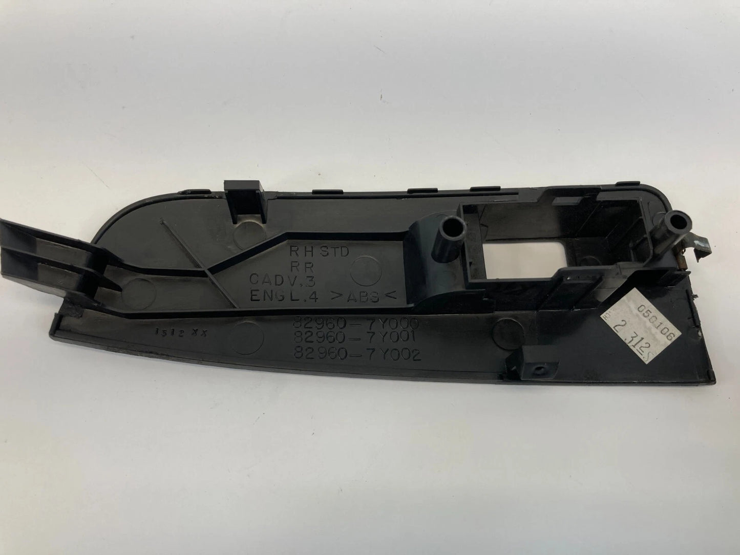 2004-2008 NISSAN MAXIMA REAR RIGHT WINDOW SWITCH BEZEL COVER TRIM OEM