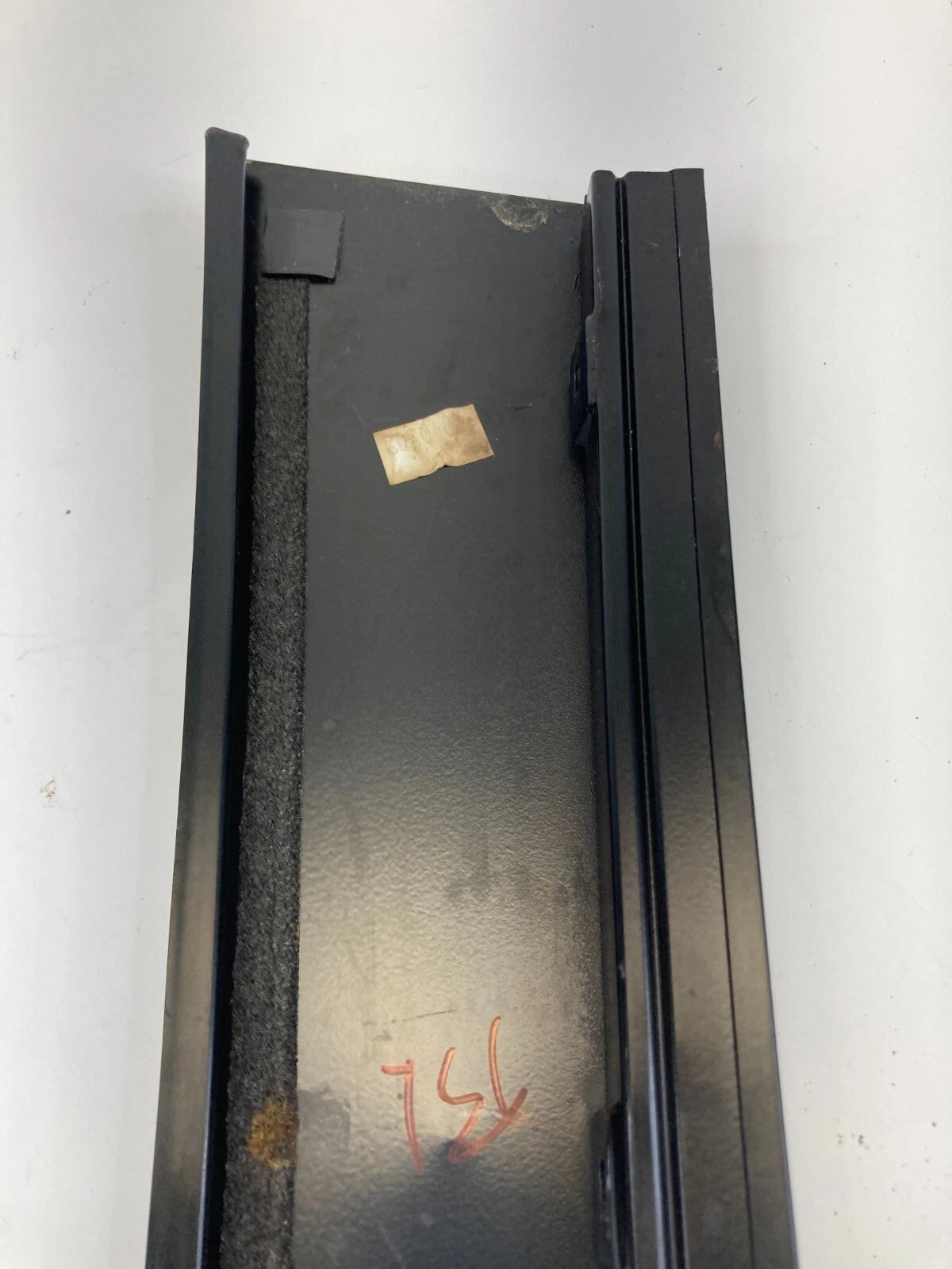 2011-2016 CHEVROLET CRUZE REAR RIGHT OUTSIDE DOOR PILLAR MOLDING APPLIQUE OEM