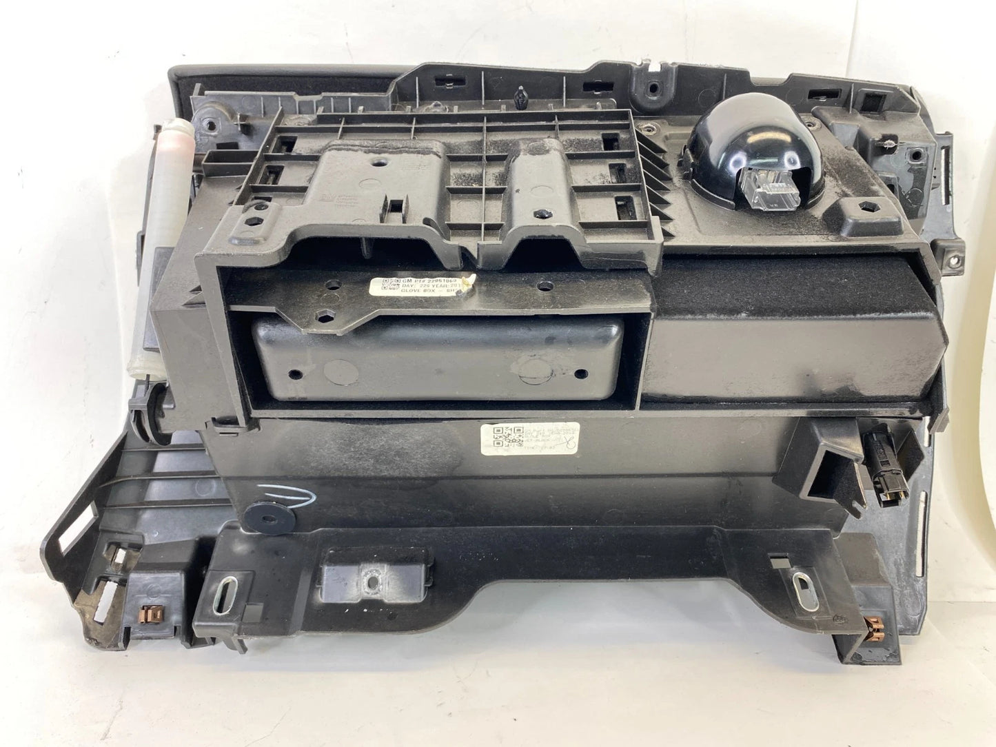 2013-2019 CADILLAC ATS BOX LOCK LATCH HANDLE STORAGE COMPARTMENT 22961869 OEM