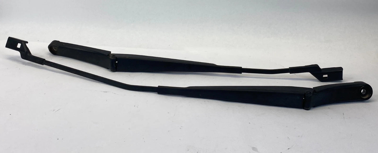 2009-2012 VOLKSWAGEN CC FRONT WINDSHIELD WIPER ARM LEFT RIGHT SET PAIR OEM