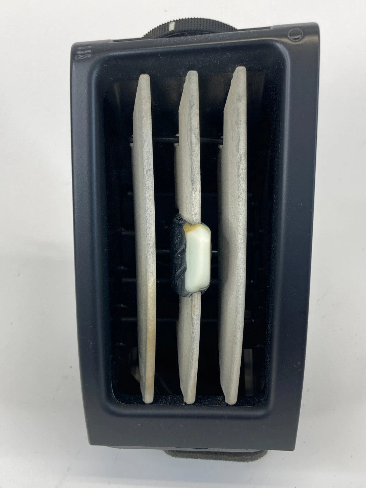 08-12 LAND ROVER LR2 DASH RIGHT SIDE OUTER A/C AIR VENT GRILLE 6H52-01816-AC OEM