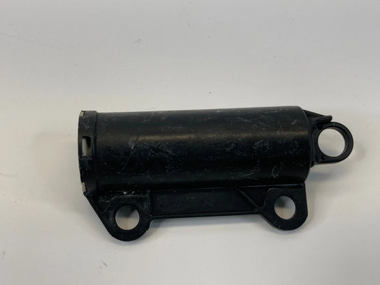 2002 2003 LEXUS ES300 SEDAN GLOVE BOX DOOR DAMPER STOPPER CHECK STRAP SUPPORT