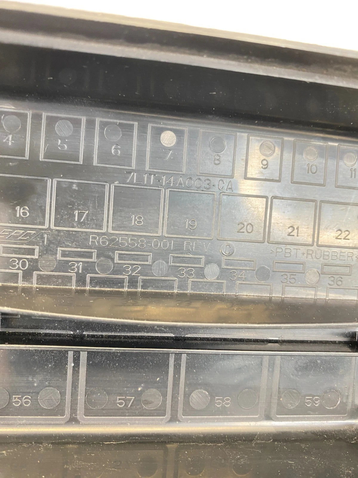 07-17 FORD EXPEDITION ENGINE FUSE RELAY BOX FUSEBOX COVER LID 7L1T-14A003-CA OEM