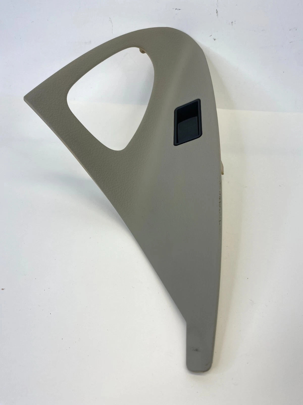 2007-2011 TOYOTA CAMRY REAR LEFT DOOR WINDOW CONTROL SWITCH W/ BEZEL 74272-06120