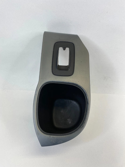 03-05 HONDA PILOT REAR RIGHT SIDE DOOR WINDOW SWITCH COVER TRIM W/ CUP HOLDER