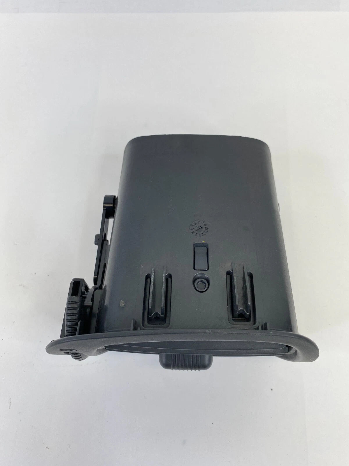 2004-2007 DODGE CARAVAN DASH RIGHT PASSENGER SIDE A/C AIR VENT OUTER 0SC95TRMAA