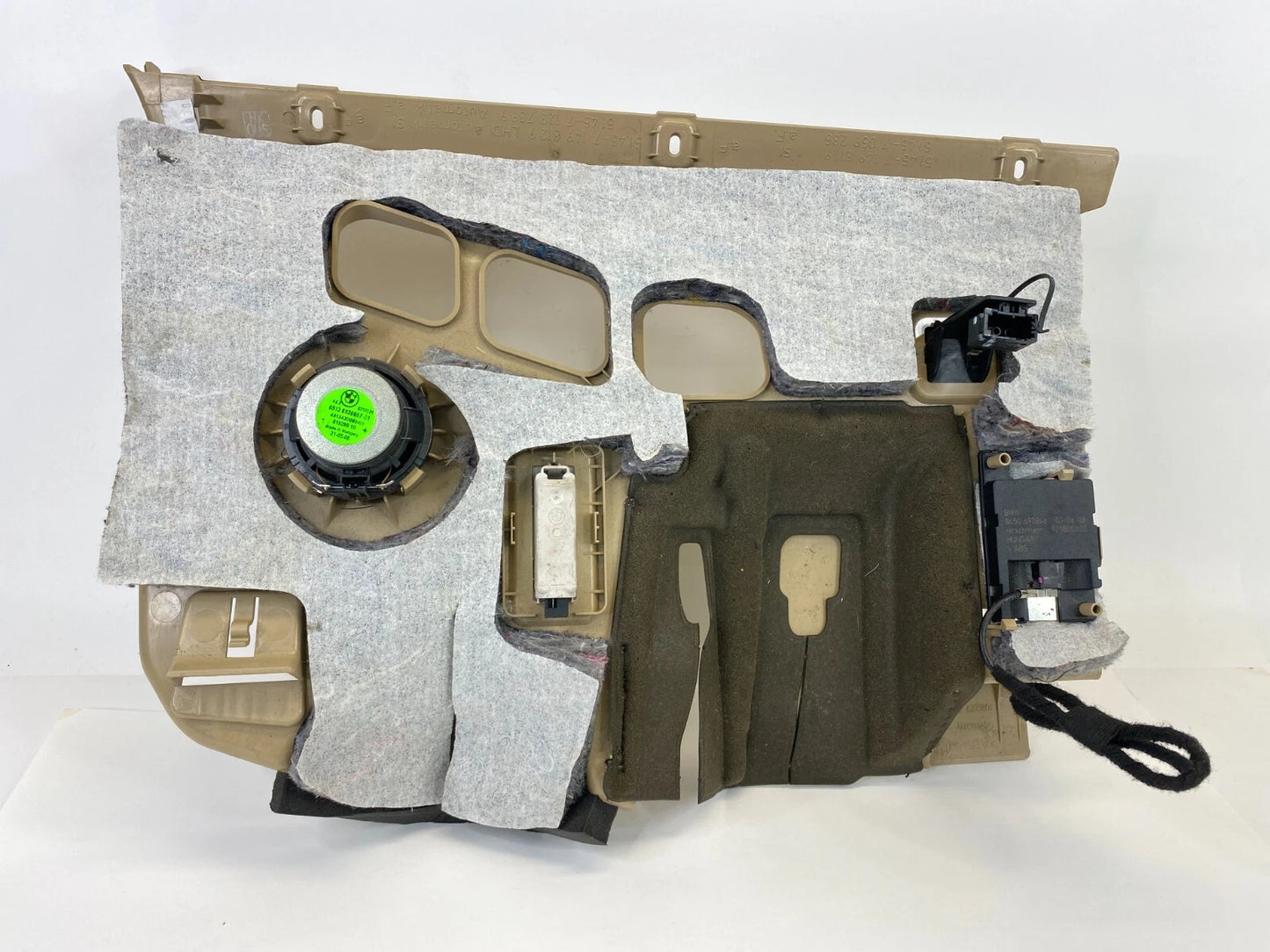 2006-2011 BMW 328XI FRONT LEFT UNDER DASH KNEE COVER TRIM W/ TWEETER 84506928461