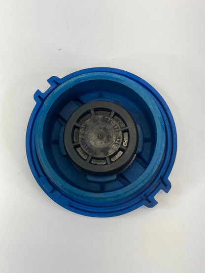 2006-2014 VOLKSWAGEN GTI ENGINE RADIATOR FLUID COOLANT RESERVOIR CAP 3B0-121-321