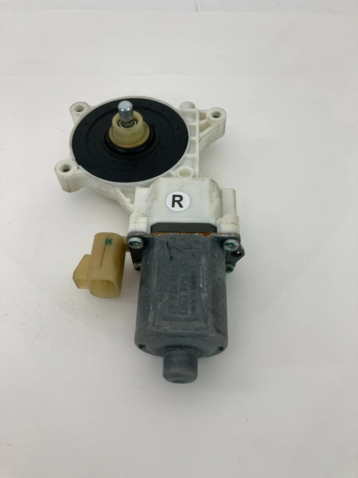 2007-2009 SATURN AURA FRONT RIGHT PASSENGER SIDE POWER WINDOW MOTOR 0130822249