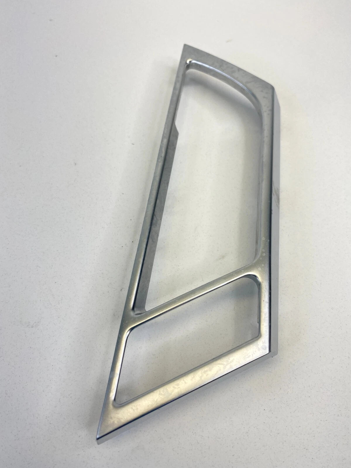 2005-2011 AUDI A6 QUATTRO REAR RIGHT INTERIOR DOOR HANDLE BEZEL TRIM 4F0867498