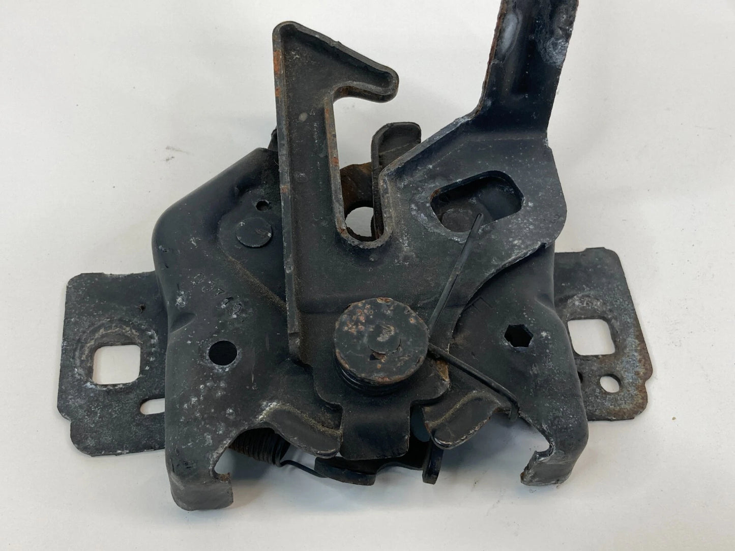2002 2003 2004 2005 2006 FORD EXPEDITION HOOD LOCK LATCH RELEASE ACTUATOR OEM