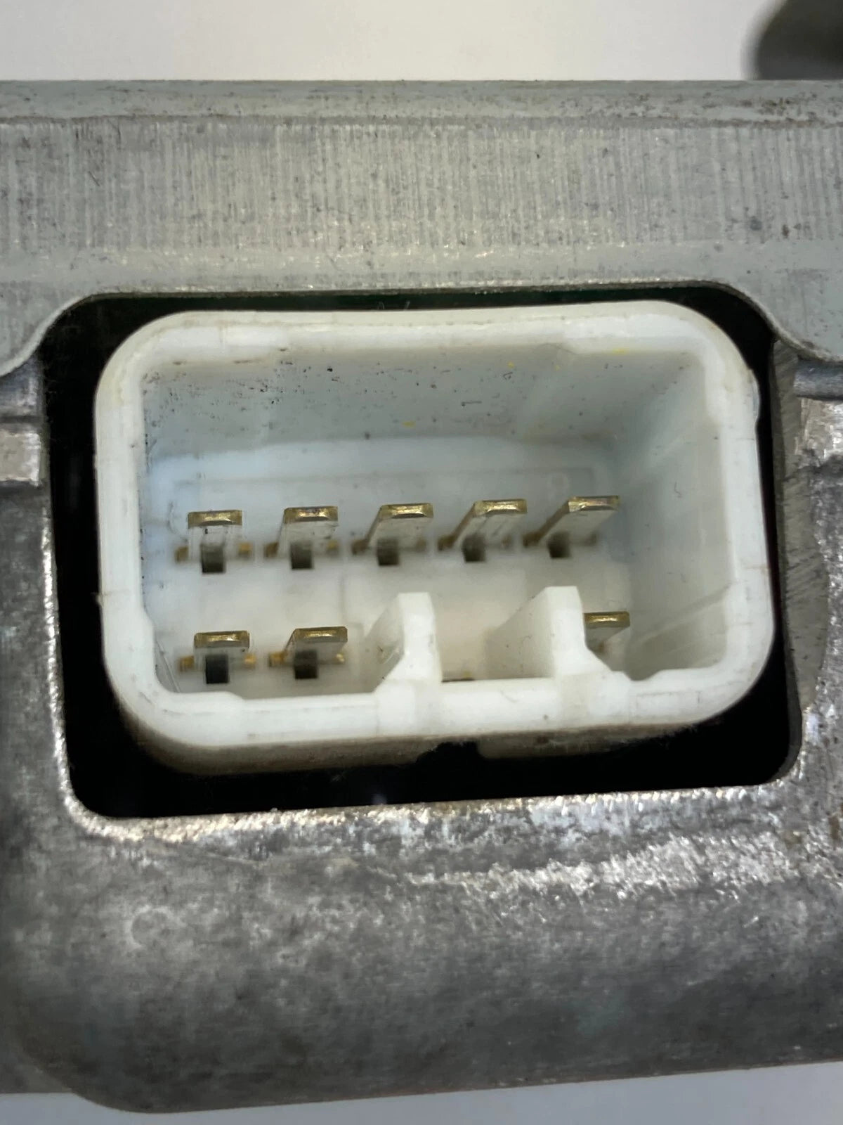 2009 09 TOYOTA MATRIX 2.4L L4 A/T POWER INVERTER COMPUTER CONTROL MODULE OEM
