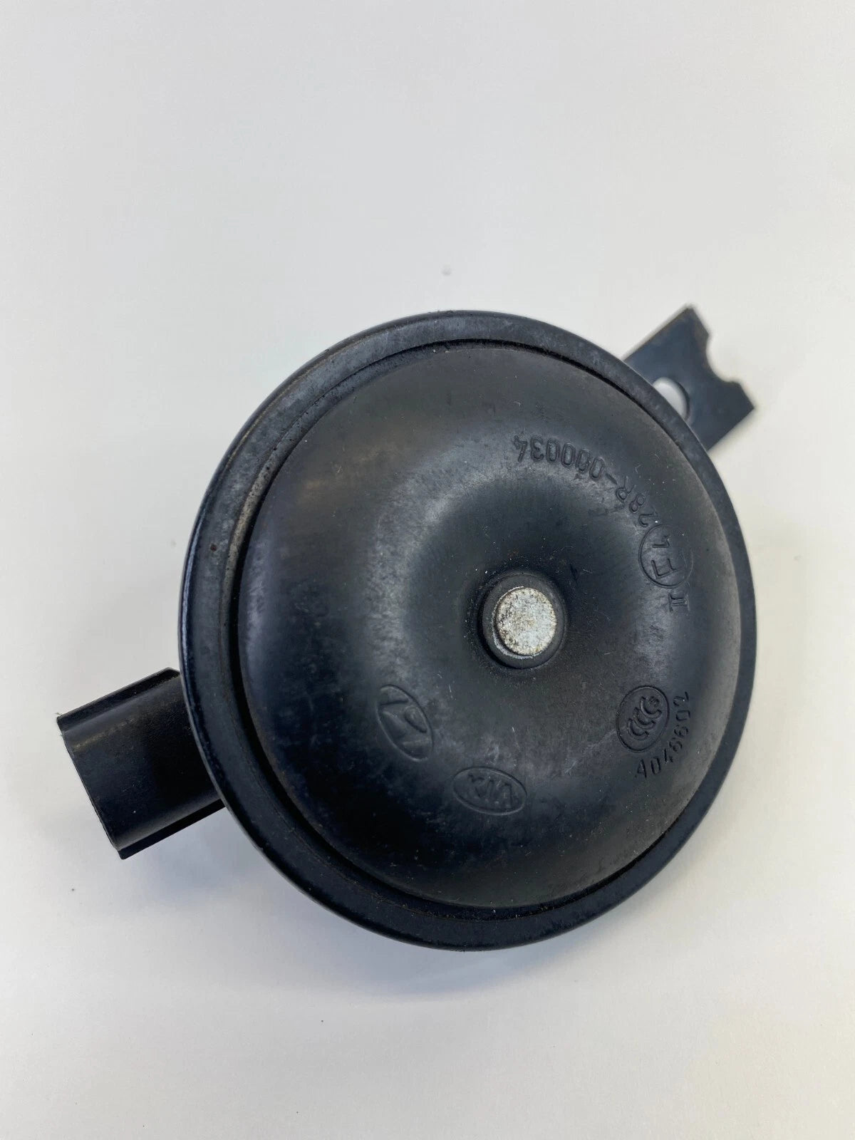 2009-2011 KIA BORREGO HIGH NOTE HORN TONE SIGNAL ALARM SIREN 96660-2J000 OEM