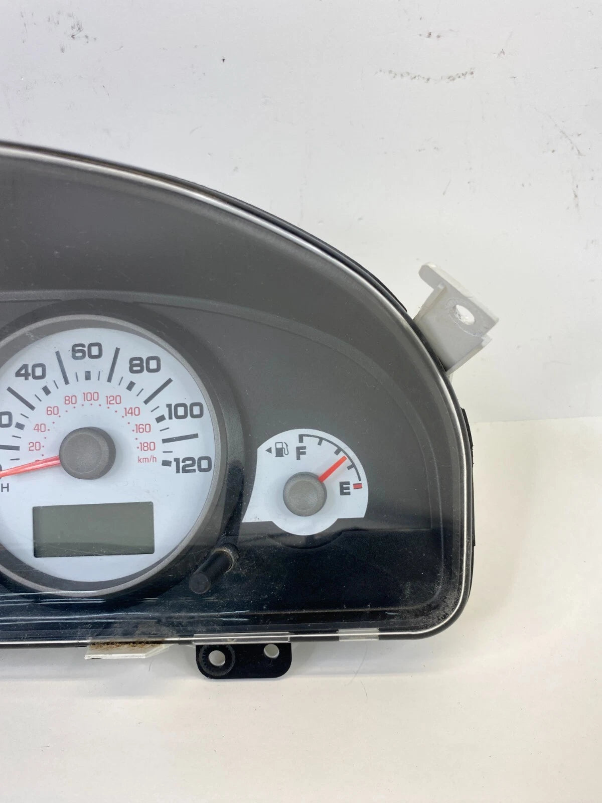 06 07 FORD ESCAPE DASH SPEEDOMETER CLUSTER GAUGES PANEL 180.217MILES 6L8T10849AB