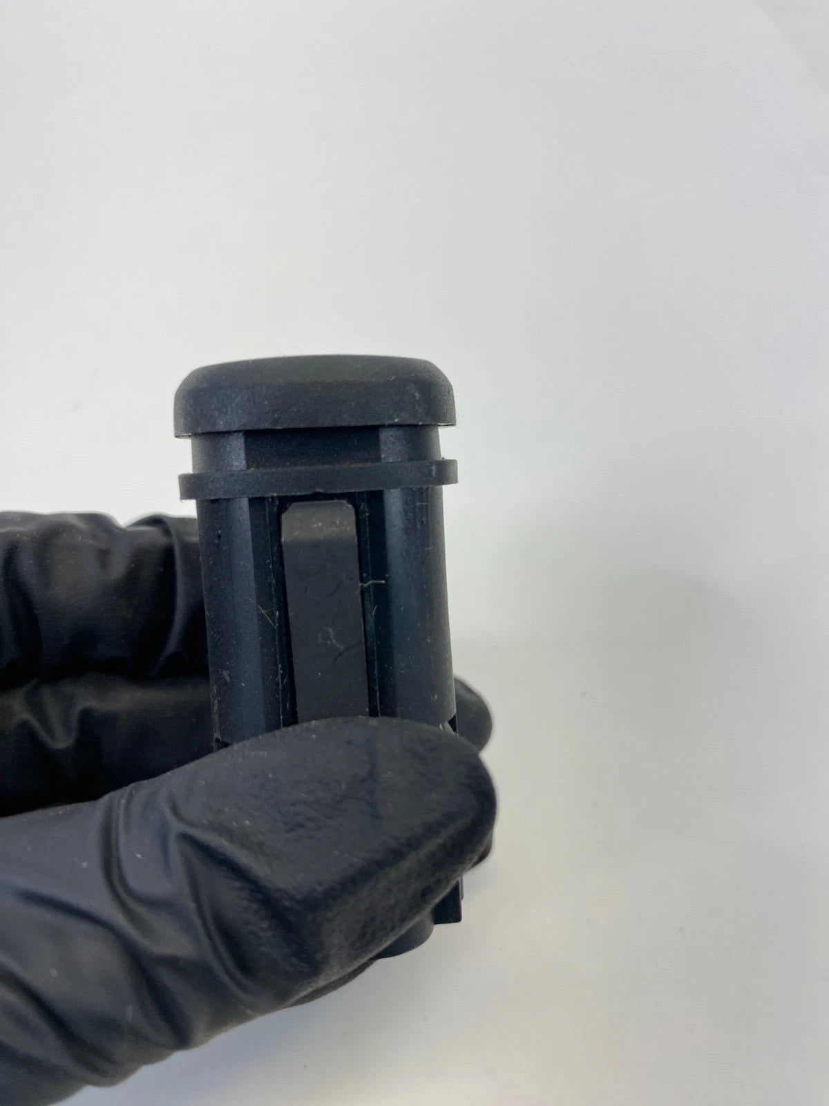 2004 2005 FORD EXPLORER MERCURY MOUNTAINEER SEAT HEATER SWITCH DORMAN 901344 OEM