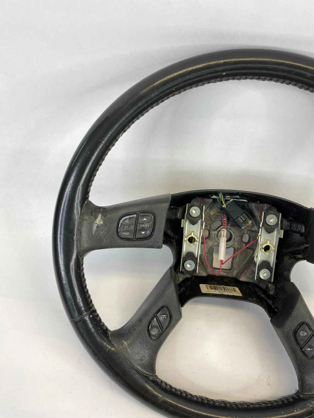 2002-2009 GMC ENVOY STEERING WHEEL W/ MULTIFUNCTION SWITCH BUTTONS 15188425 OEM
