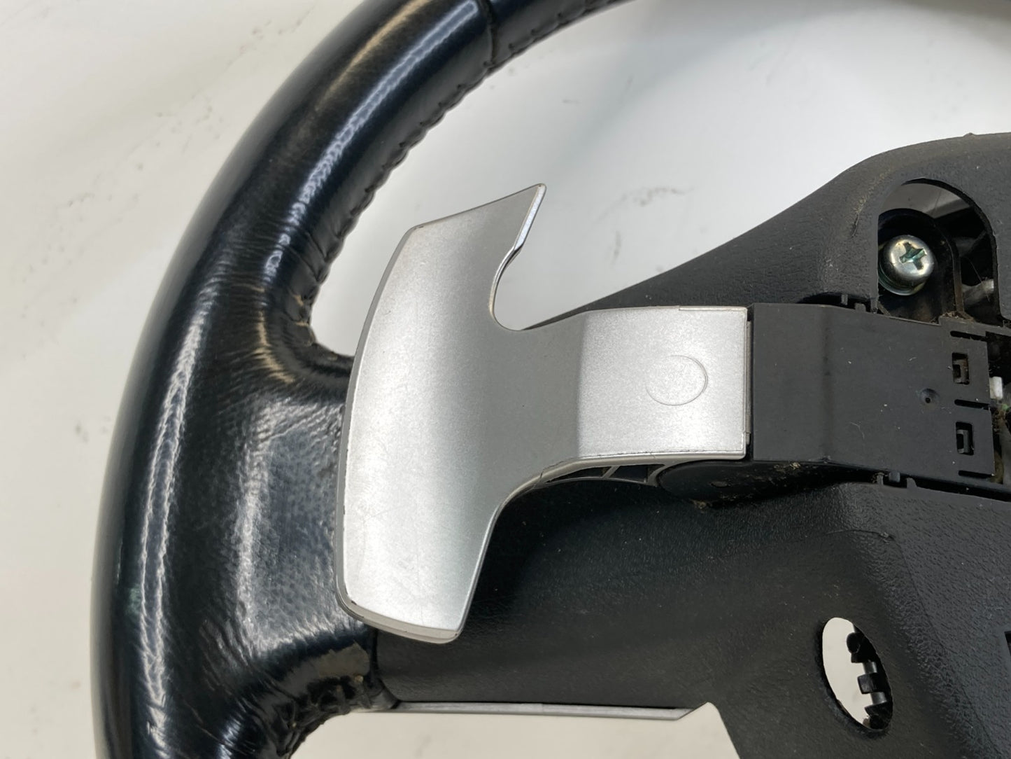 2010 2011 Subaru Outback Steering Wheel w/ Cruise Control Switch Button OEM