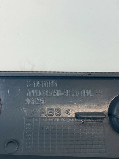 2008-2010 SATURN VUE REAR RIGHT INNER DOOR APPLIQUE COVER BEZEL MOLDING 96662256