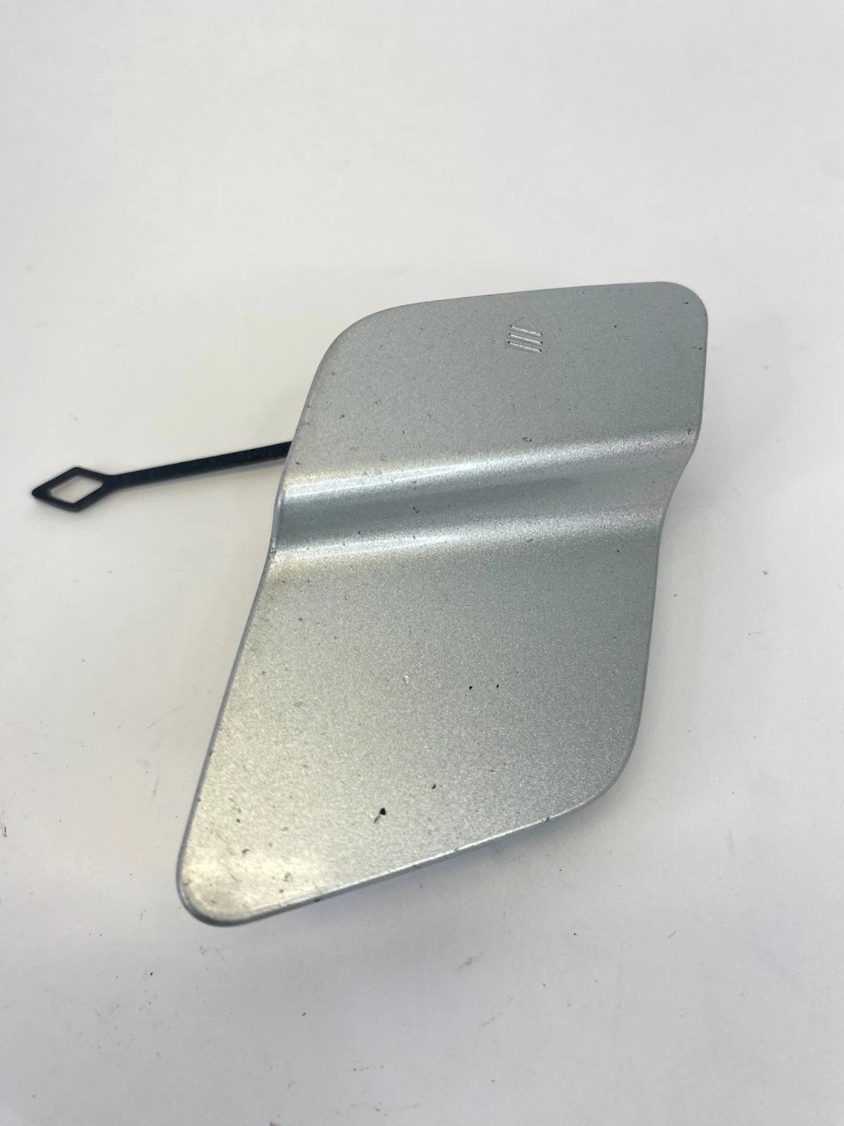 2010-2012 MERCEDES-BENZ GLK350 FRONT BUMPER TOW HOOK COVER CAP OEM A2048850224