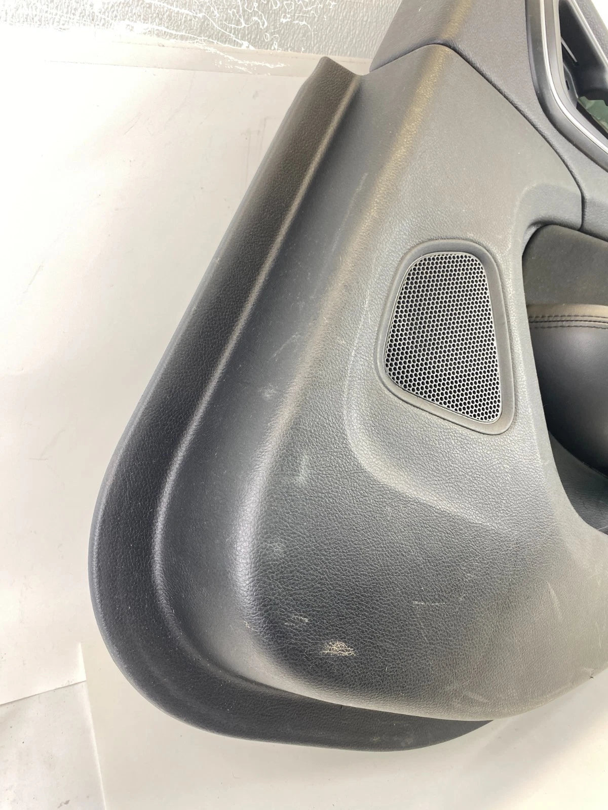 2015-2017 Chrysler 200 Rear Right Side Interior Door Panel Assembly 5MC32DX9AB