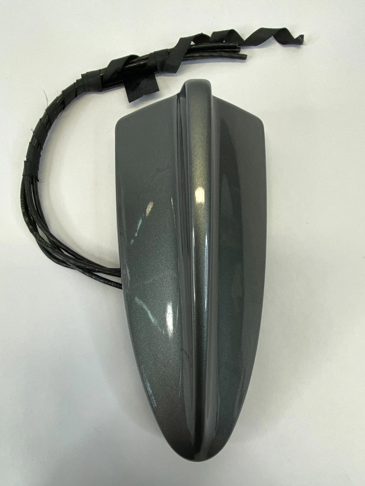 2011-2017 BMW X3 ROOF SHARK FIN RADIO ANTENNA BASE 9209431-01 OEM