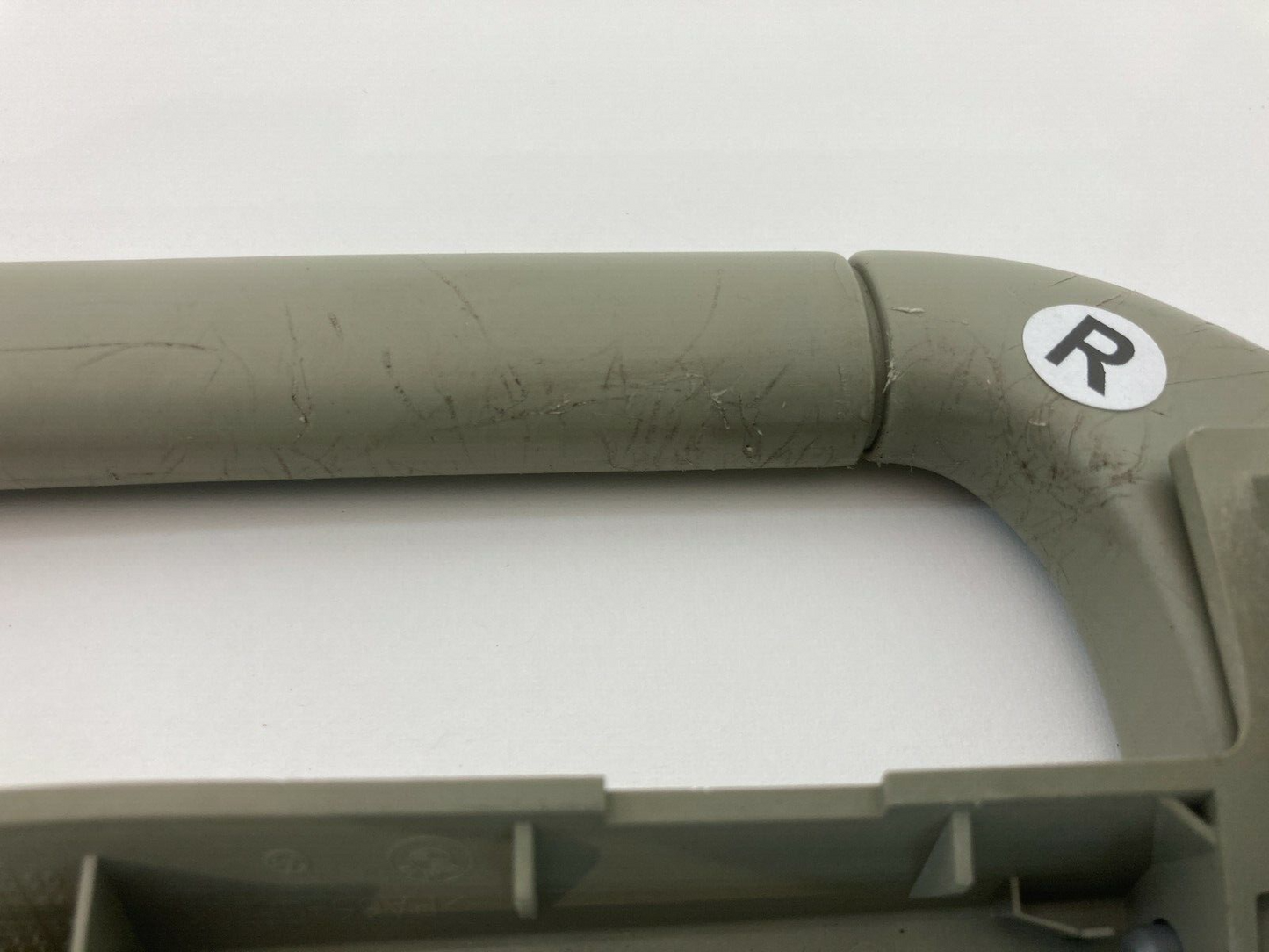 2000-2006 BMW X5 Interior Right Side Overhead Roof Grip Grab Handle 8258064 OEM