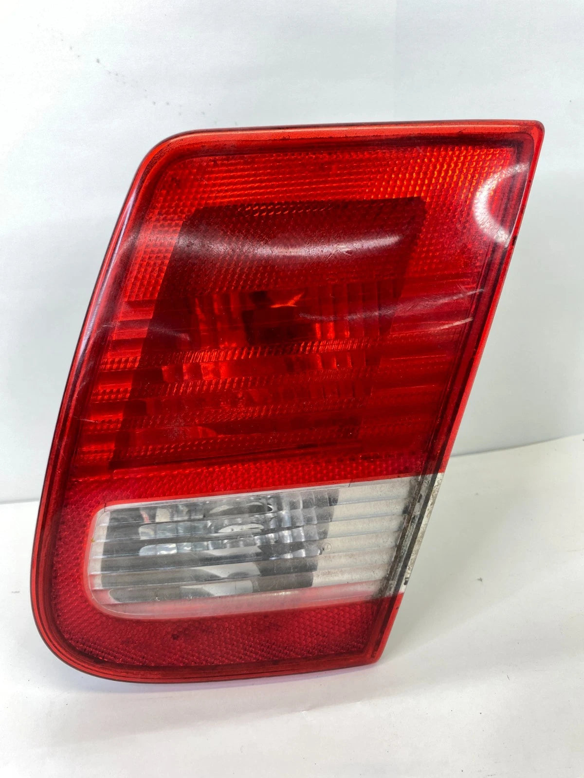 2003-2007 SAAB 9-3 SEDAN RIGHT PASSENGER INNER TAILLIGHT LAMP TRUNK LID OEM