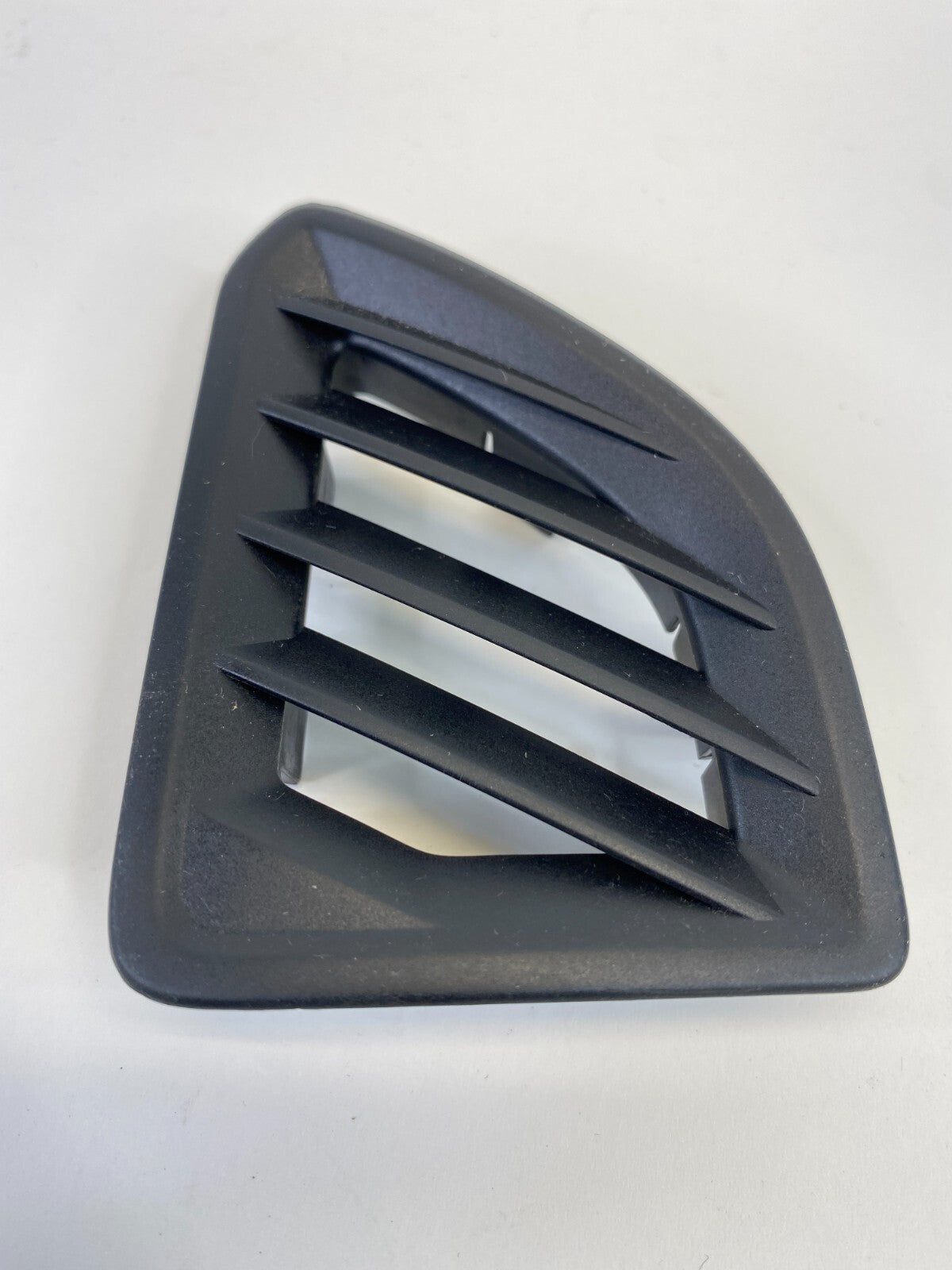 15-24 Ford Edge Dash Dashboard Right Side Defroster Air Vent Grille ET4BR045G50A