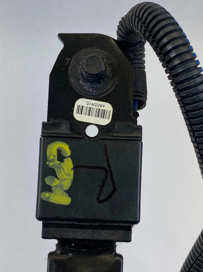 2012-2014 FORD FOCUS SEAT BELT BUCKLE LOCK PASSENGER OEM FACTORY DM51-610D66-AAW