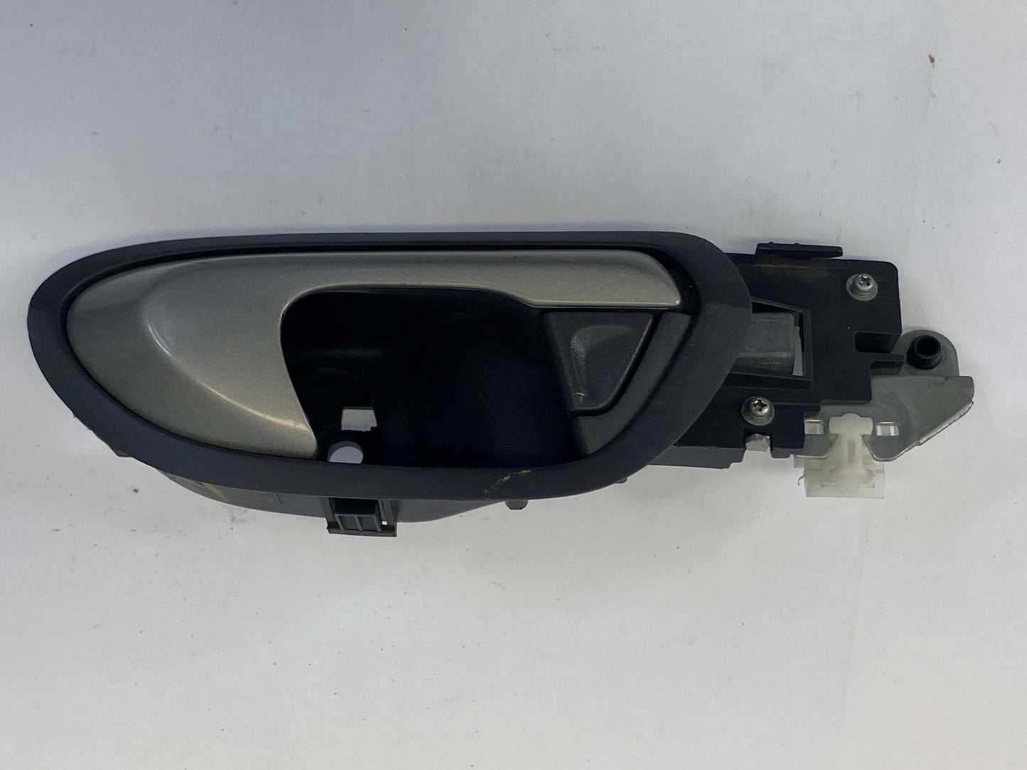 2006-2011 HONDA CIVIC INSIDE DOOR HANDLE REAR RIGHT BRACKET OEM FACTORY 4307-2XX
